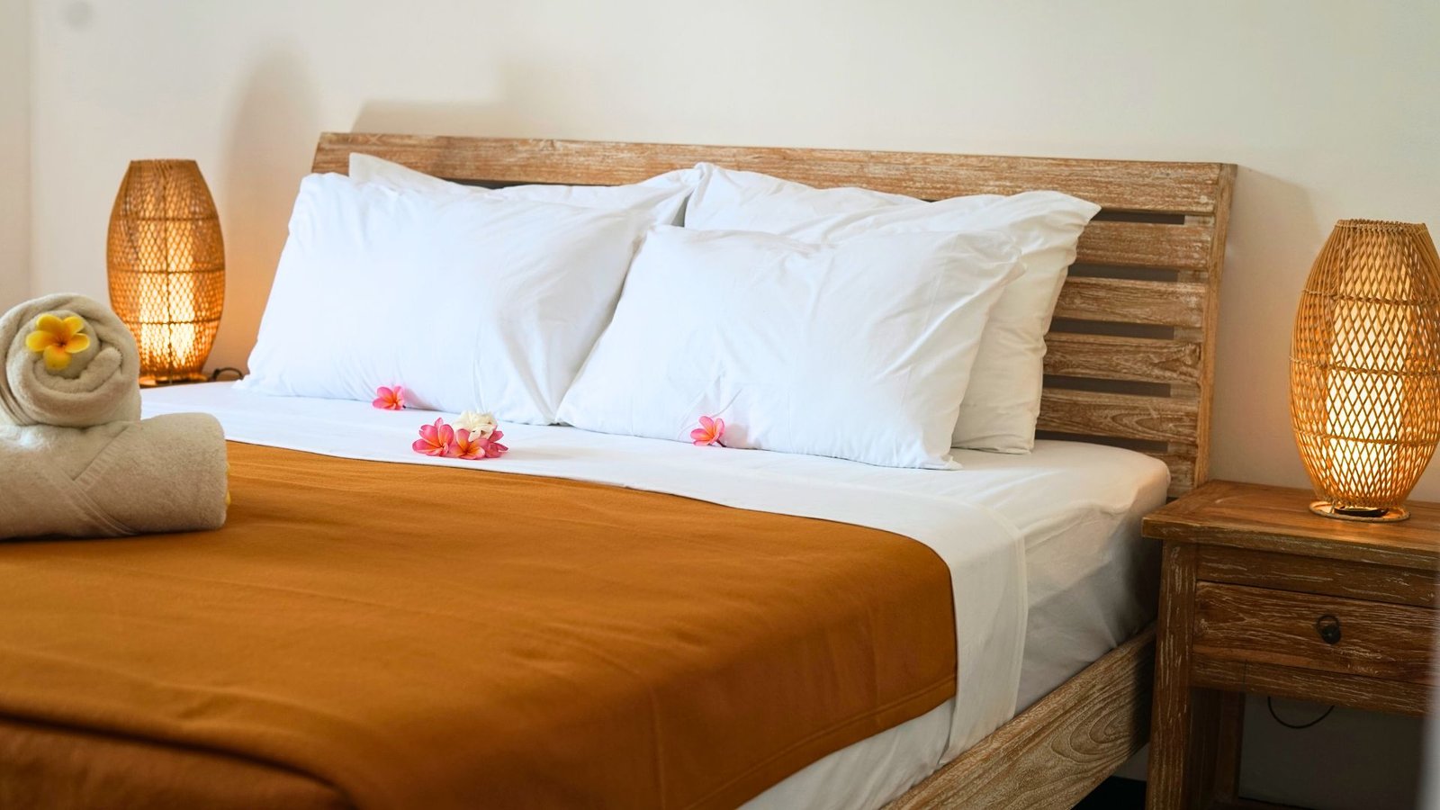 doubleroomwithpoolviewsosjimbaran