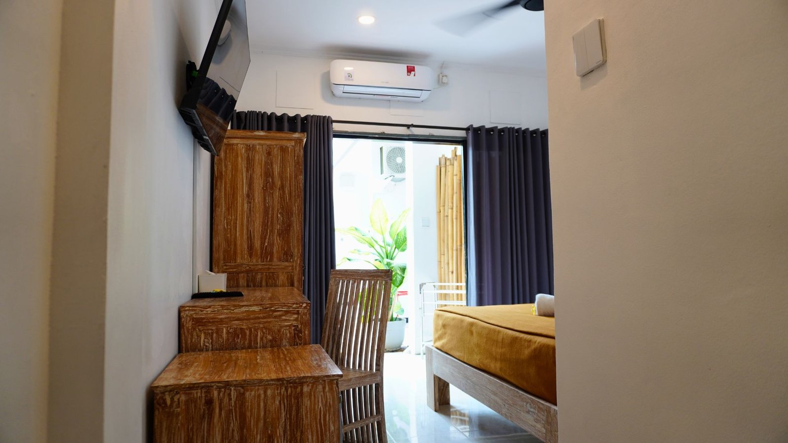 doubleroomwithpoolviewsosjimbaran9