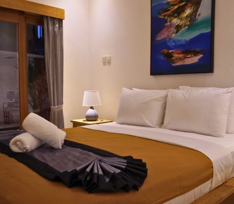 SOS Canggu Deluxe Room with Pool View (1)