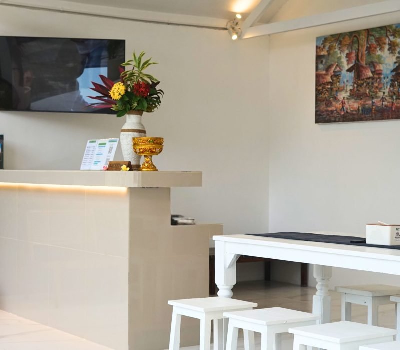 Summer of Surf Hostel Uluwatu14